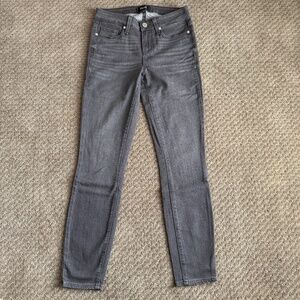 NWOT Paige Verdugo Ankle Gray Skinny Jeans, Size 25